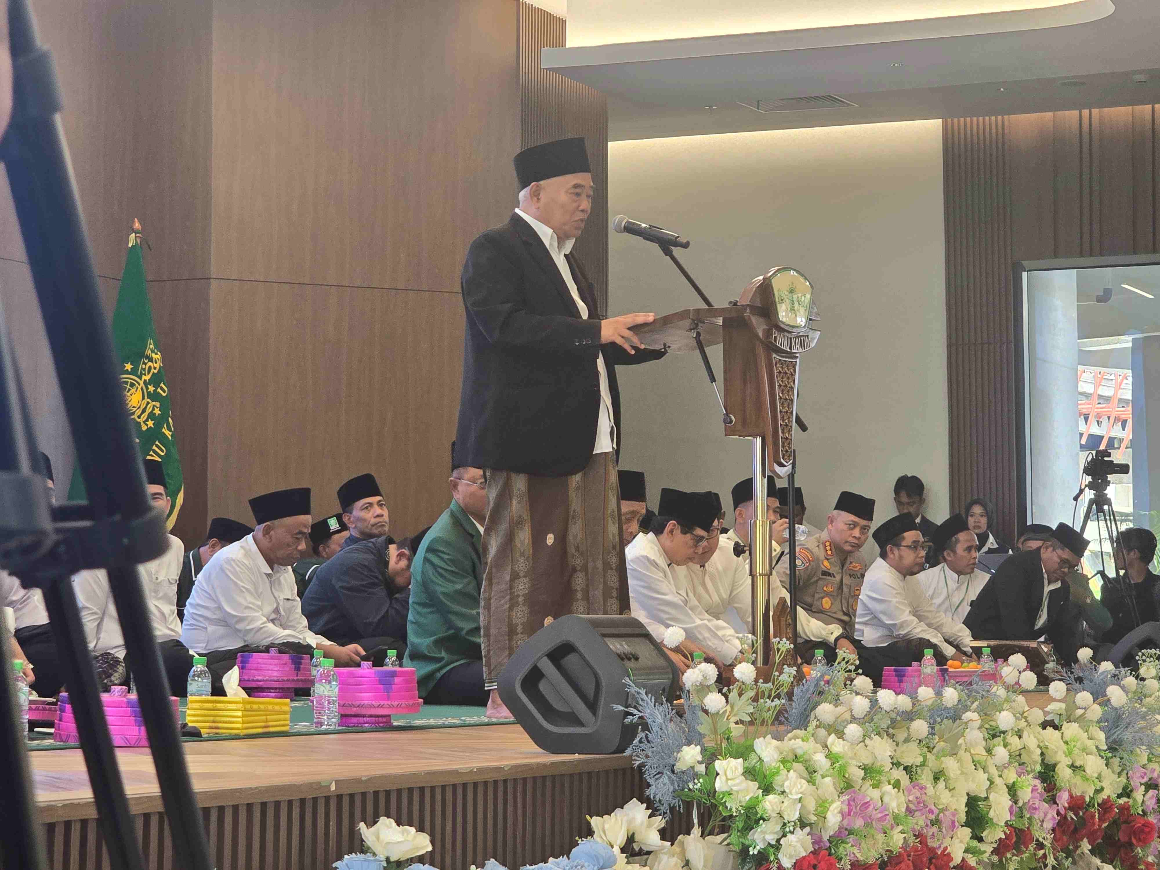  Prof Dr KH Asep Saifuddin Chalim, MA saat menyampaikan taushiyah dalam acara peringatan Satu Abad NU Masehi yang digelar Pengurus Wilayah Kalimantan Timur (Kaltim) di Ibu Kota Nusantara (IKN) Penajam Paser Utara, Kaltim, Sabtu, 31 Januari 2026. Foto: M. Mas