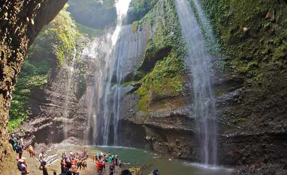 Wisata Air Terjun Madakaripura. foto: frantau.wordpress.com