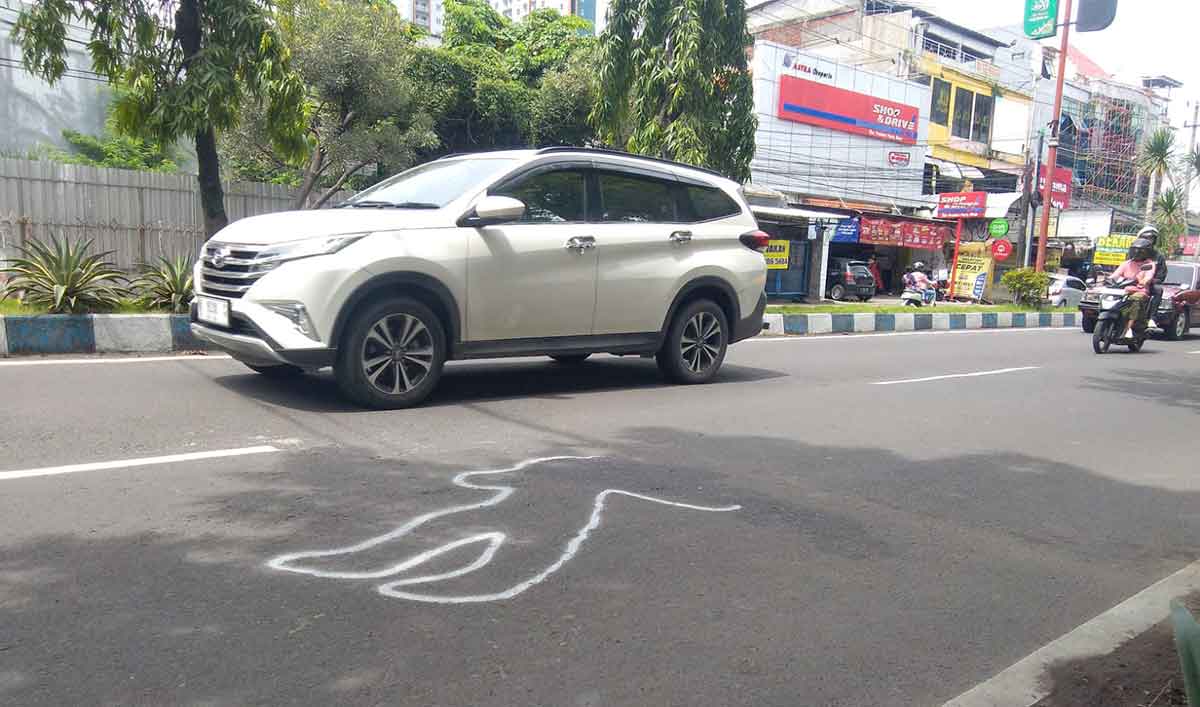 Tanda korban tewas akibat pengeroyokan di Sidoarjo. 