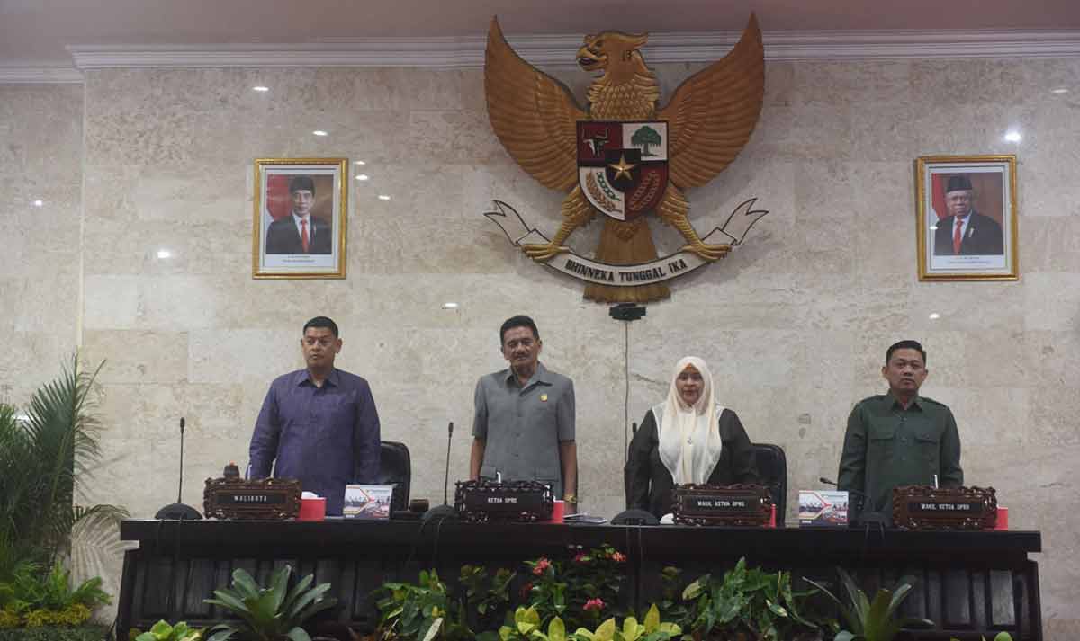 Wali Kota Kediri Jelaskan Nota Keuangan Raperda APBD 2024