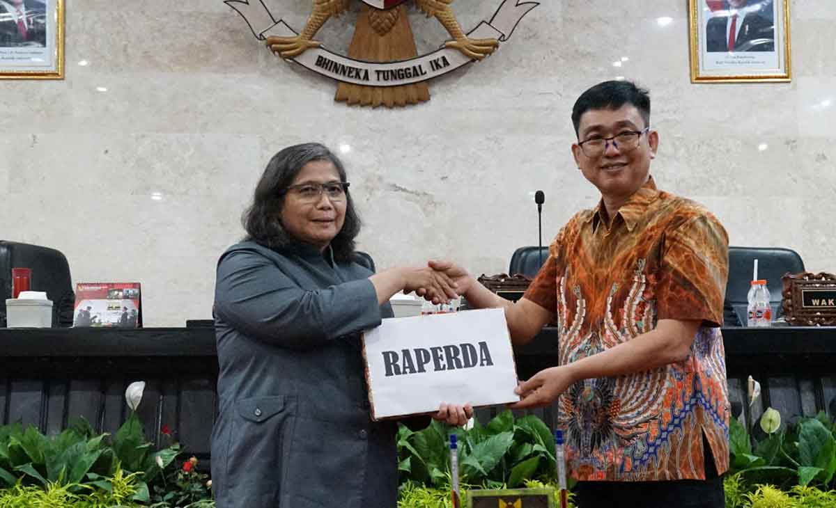 Pesan Pj Wali Kota Kediri saat Raperda APBD TA 2025 Disetujui