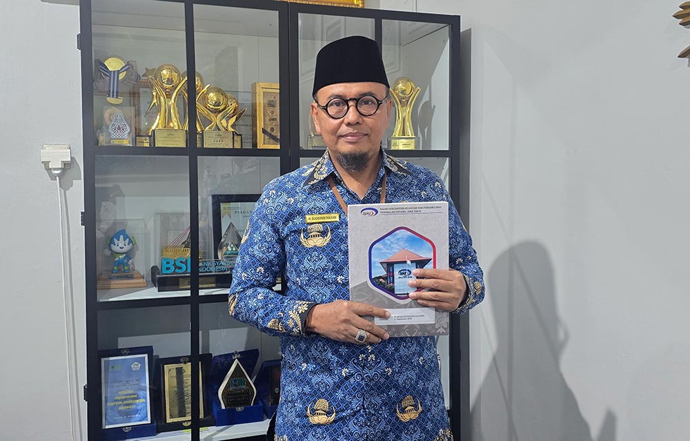 Sjobirin Hasan, Direktur PUDAM Bangkalan.