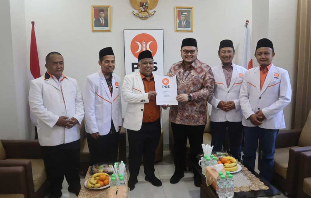 PKS Beri Rekomendasi kepada Hanindhito Himawan Pramana untuk Maju pada Pilkada Kediri 2024