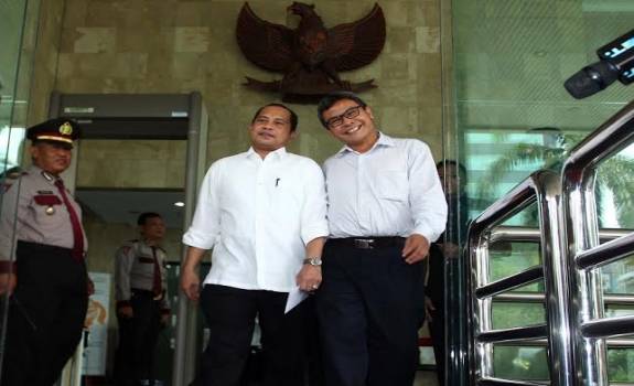 Marwan Jafar bersama Johan Budi di kantor KPK. Foto: rmol.com