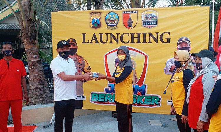 Anggota DPR RI Syafiuddin Apresiasi Program Jatim Bermasker