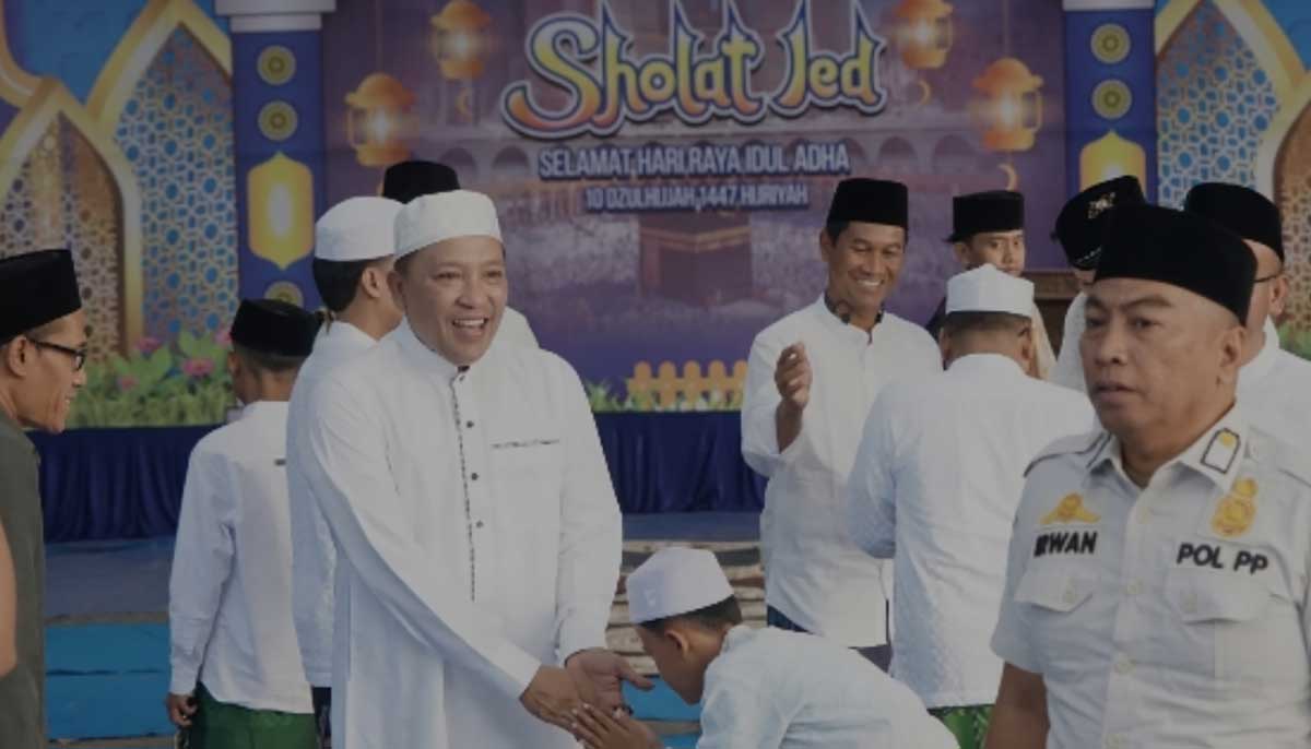 Bupati Sampang bersama masyarakat di perayaaan Idul Adha 2026.
