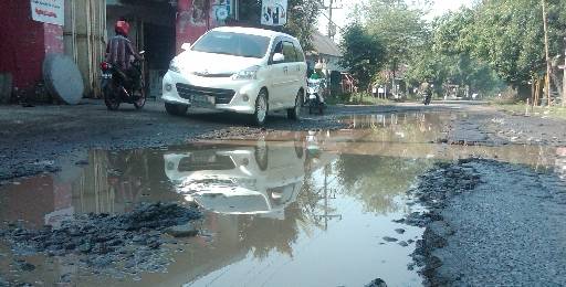 Jalur Mudik, Jalan Kawasan Utara Mojokerto Rusak Parah