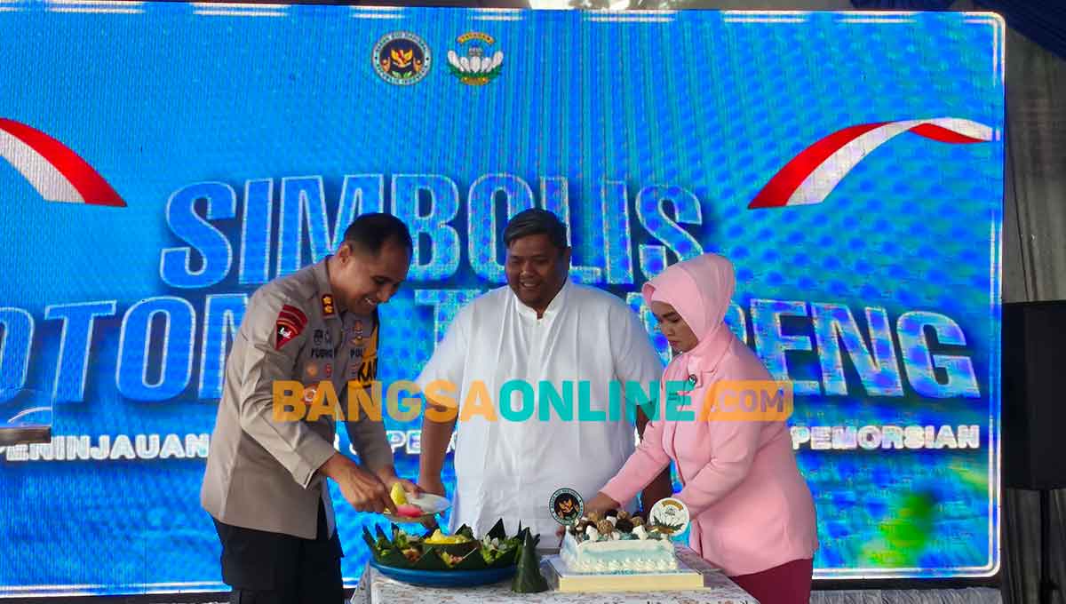 Peresmian SPPG Kauman, Kota Blitar. Foto: AKINA NUR ALANA/BANGSAONLINE