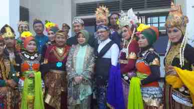 Bupati Kediri saat menghadiri kegiatan peringatan Hari Kartini di Gedung Bhagawanta Bhari. (Humas Pemkab Kediri)