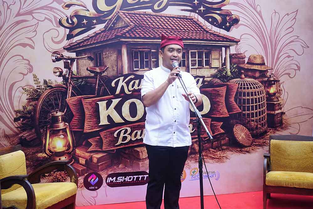 Wali Kota Pasuruan, Adi Wibowo, meresmikan Wisata Kampung Koeno Bangilan di Jalan Dewi Sartika hari ini, Sabtu (14/2/2026).