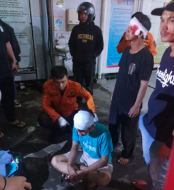 Korban dari aksi kekerasan yang terjadi di Fly Over Banyu Urip Surabaya (dok. Ist)