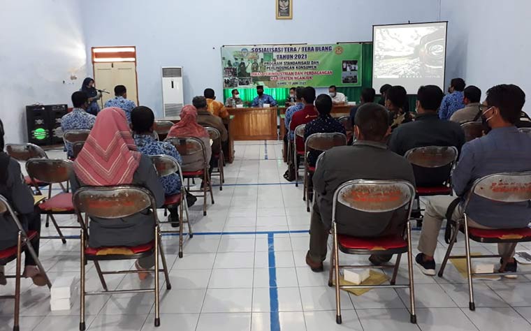 Susasana sosialisasi tera ulang di Kantor Disperindag Nganjuk.