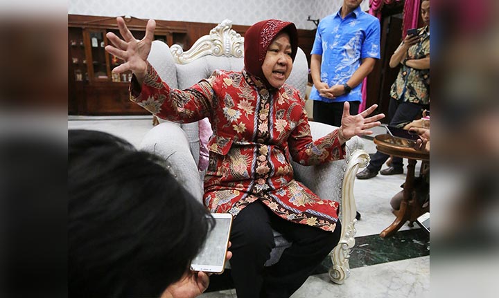 ?Wali Kota Surabaya, Tri Rismaharini.