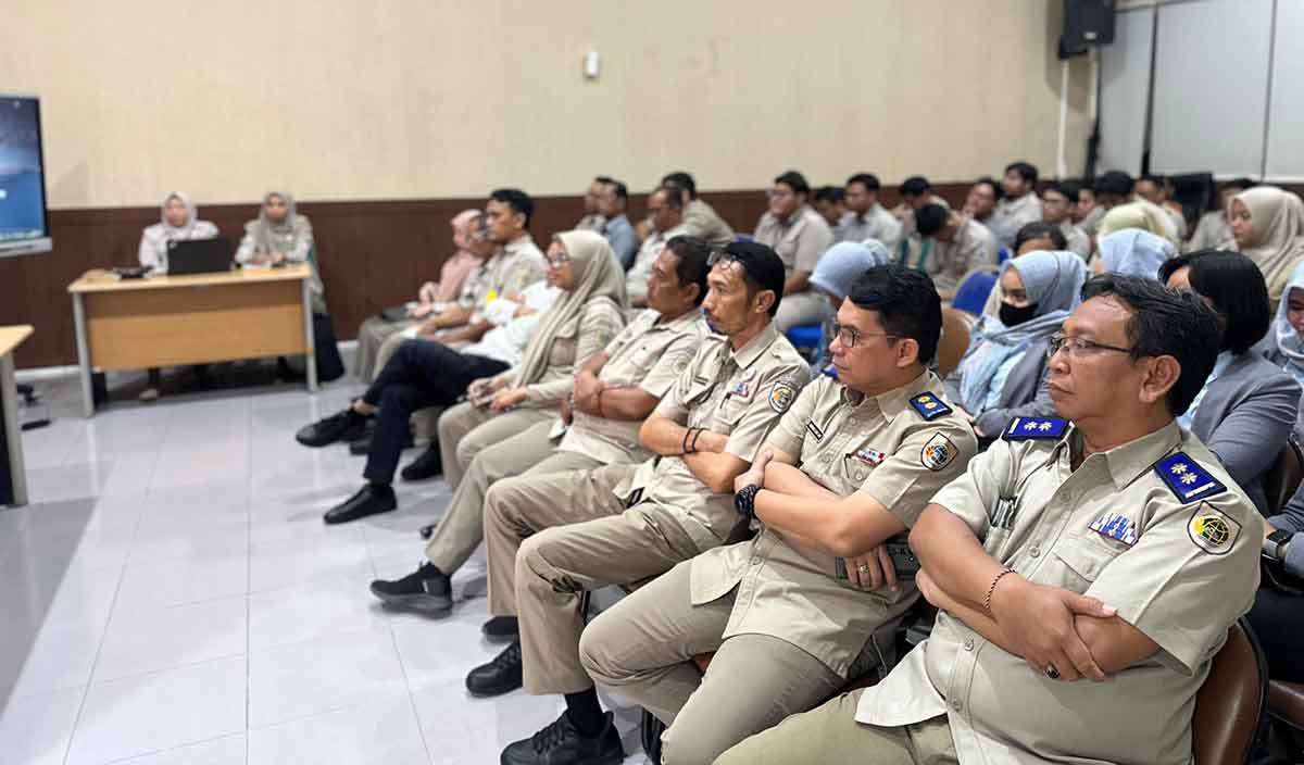 Rapat yang diikuti jajaran dari Kantah Kabupaten Pasuruan.