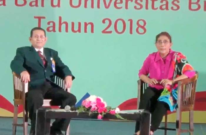 Menteri Perikanan Republik Indonesia saat menjadi pemateri dalam pengenalan lingkungan kampus kepada mahasiswa baru (maba) di Universitas Brawijaya Malang, Selasa (14/8).
