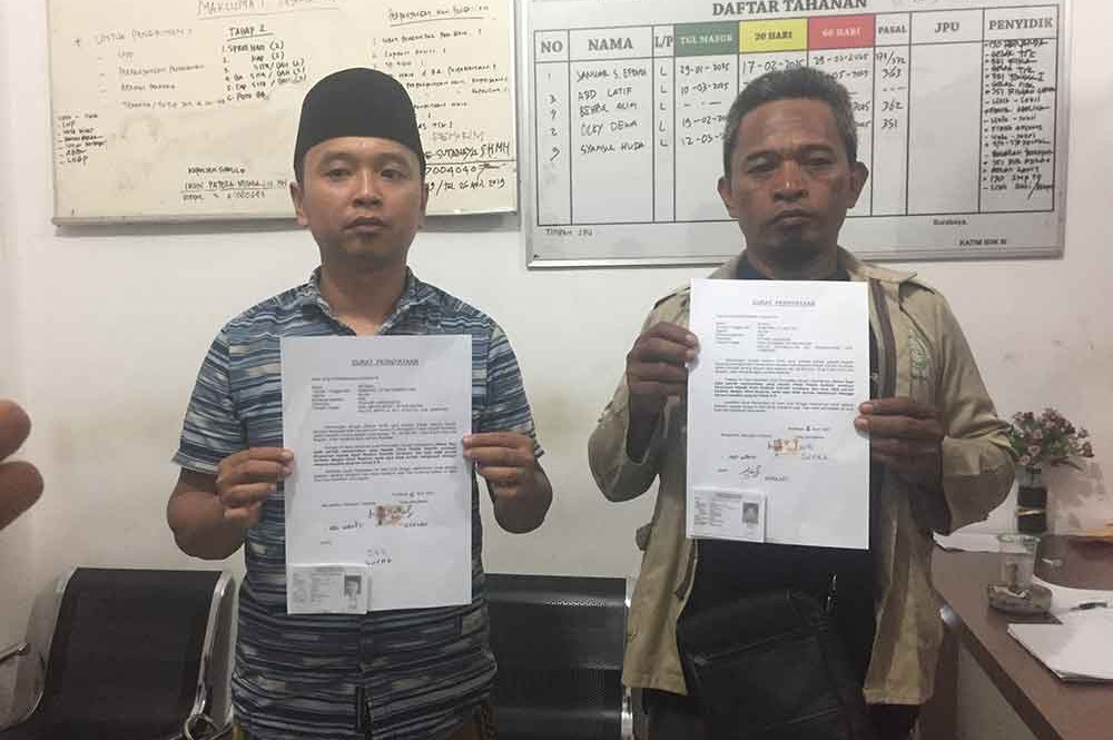 Dua keluarga pelaku curanmor membuat surat pernyataan bahwa tidak menyogok polisi Rp25 juta. (Ist)