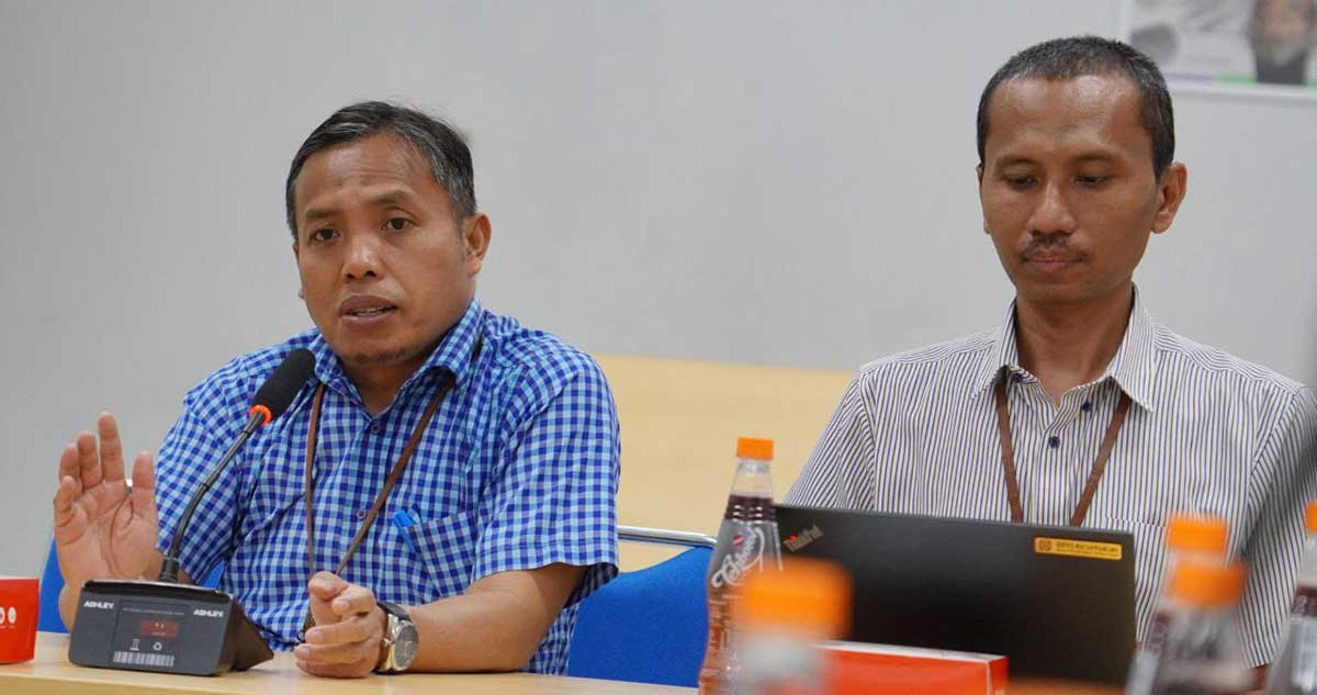Kepala BPJS Kesehatan Cabang Sidoarjo, Munaqib (kiri). Foto: Ist