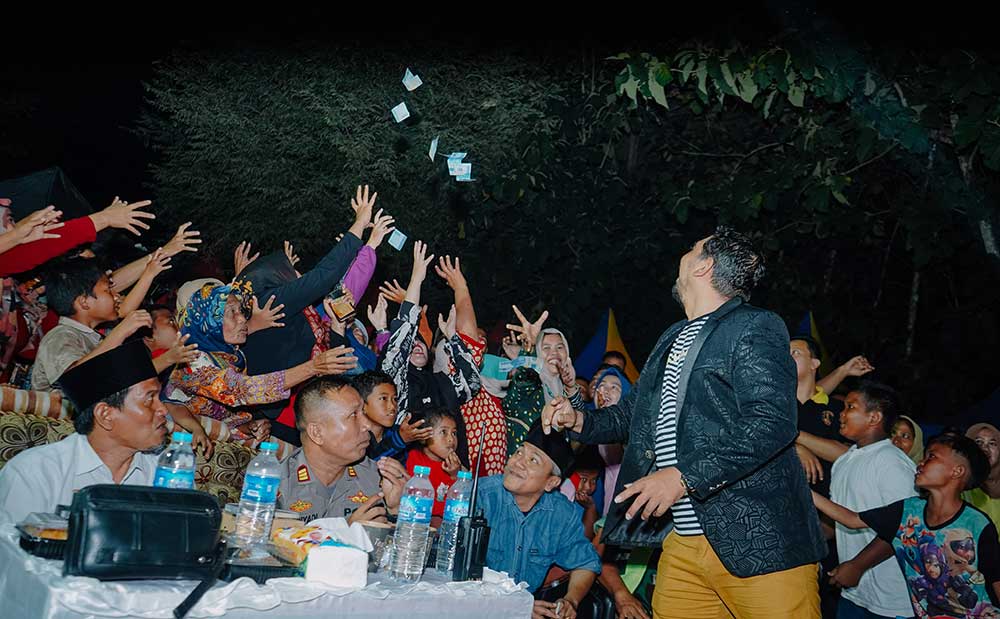 Tabur Uang ke Penonton, Penyelenggara Grand Final Lomba Daul se-Madura Kader IPNU