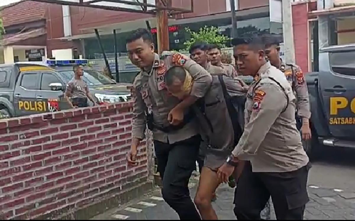 Tersangka yang sempat kabur saat dikeler kembali ke Ruang Tahanan Mapolres Pasuruan.