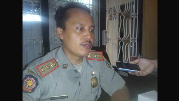 Kepala Bidang Ketertiban Umum dan Ketertiban Masyarakat Satpol PP, Wahiyd Masrur. foto: feri wahyudi/ BANGSAONLINE