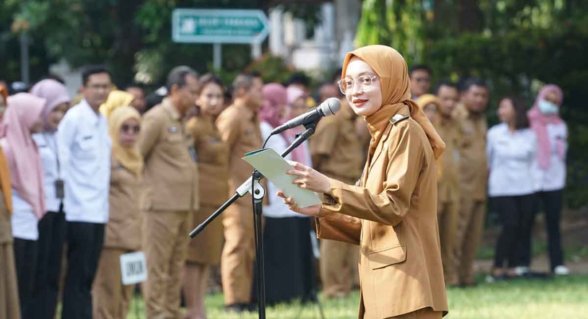 Wakil Wali Kota Kediri saat memberi sambutan.