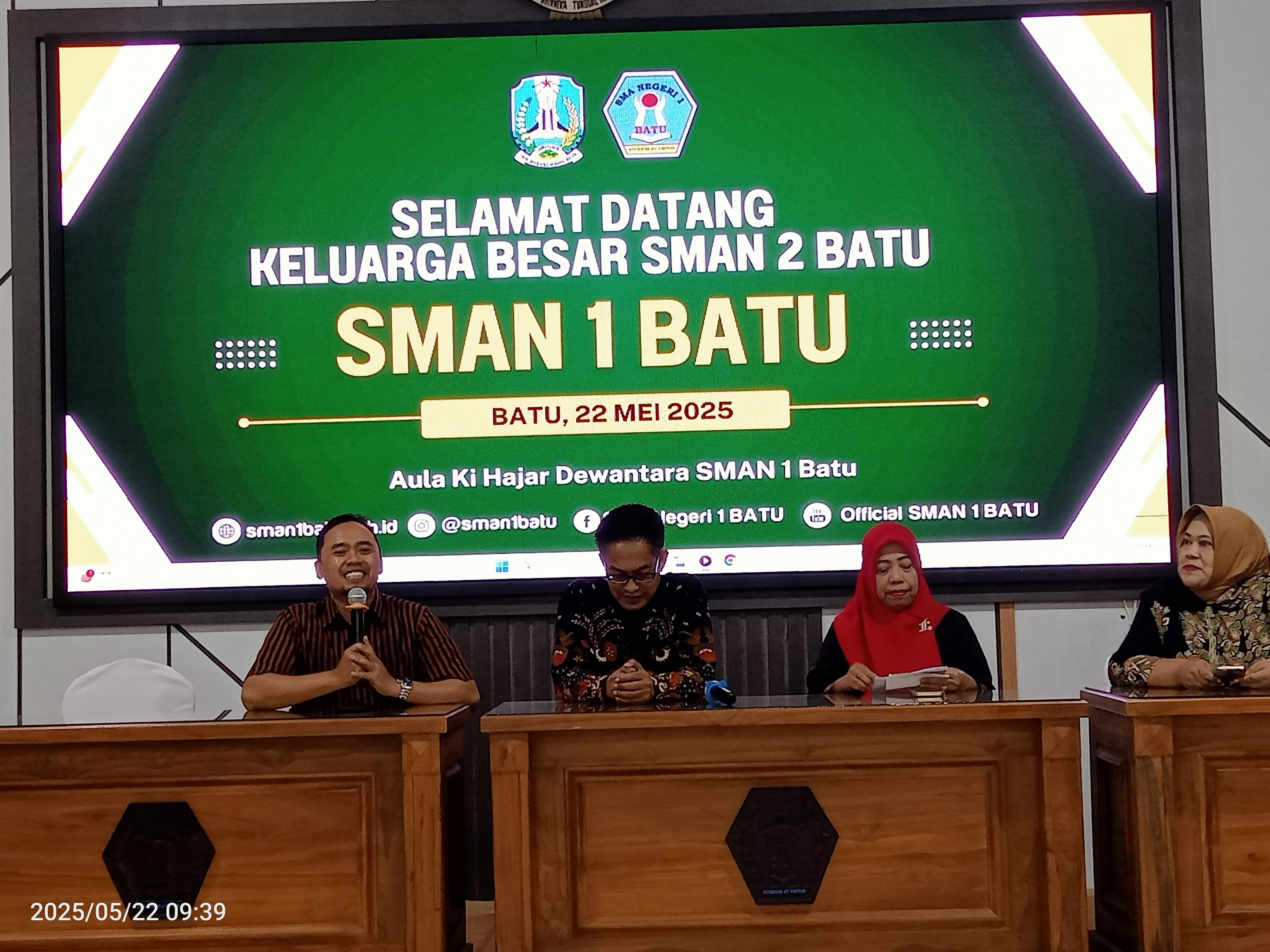 Penyambutan  Anto Dwi Cahyono di SMAN 1 Batu
