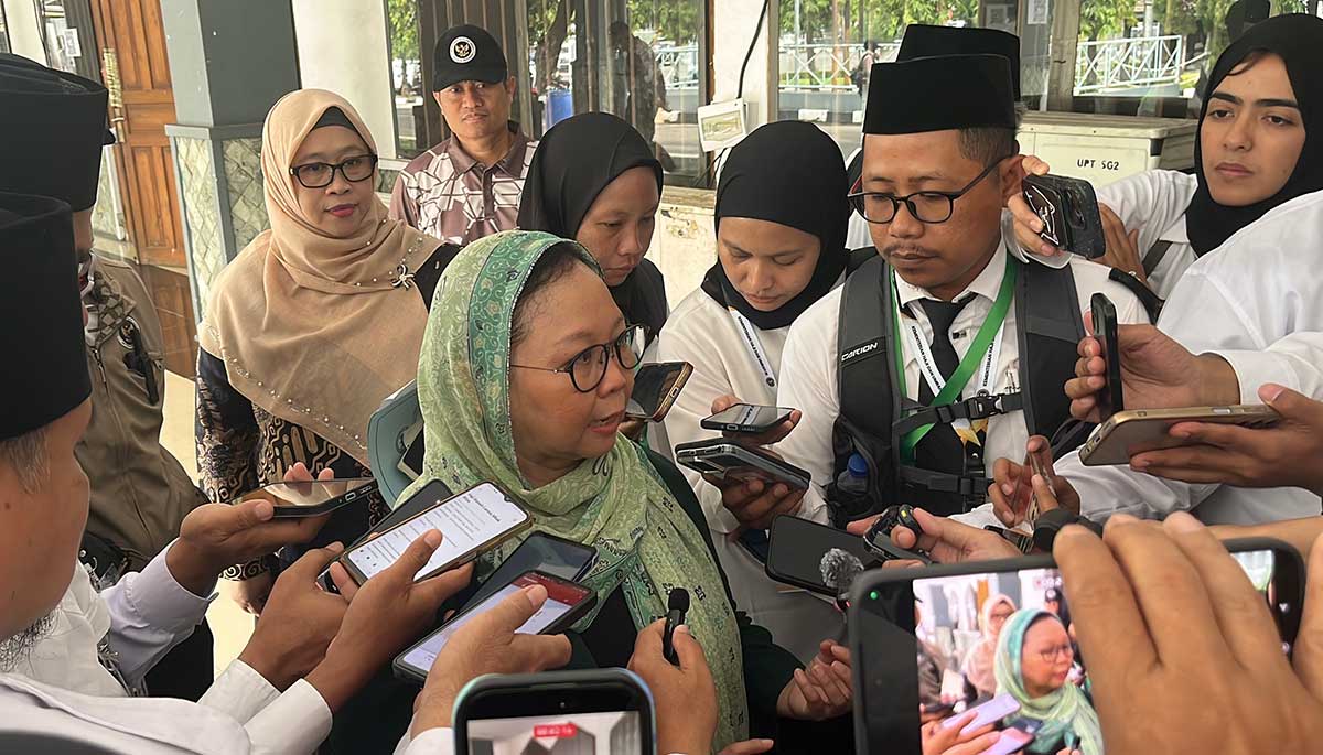 Alissa Wahid usai mengisi materi dalam Diklat PPIH 2026 di Asrama Haji Pondok Gede, Jakarta Timur. Foto: M. SULTHON NEAGARA/BANGSAONLINE