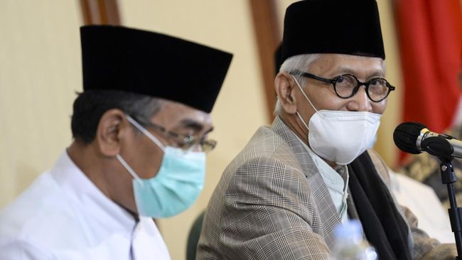 KH Miftachul Akhyar. Foto: Risyal Hidayat/Antara/CNNIndonesia