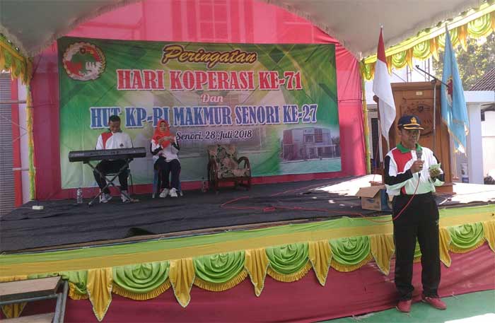 Usai jalan sehat, peserta dihibur dengan electone dan doorprize dengan hadiah menarik.