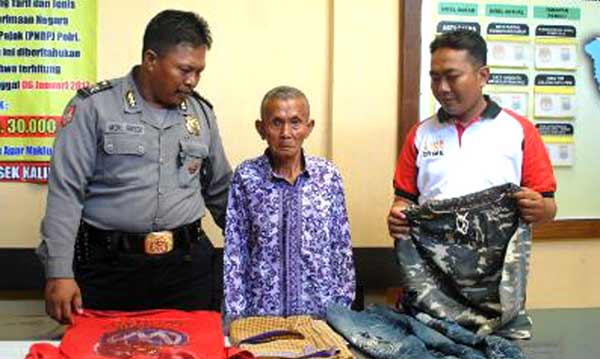 Muskin saat diamankan di Mapolsek Kalipuro.