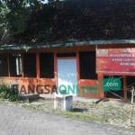 SEPI: Kondisi kontrakan anggota Gafatar di Desa/Kecamatan Kapas, Bojonegoro sepi usai penghuninya diusir oleh pemilik rumah. foto: eky nurhadi/ BANGSAONLINE