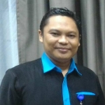 dr. Singgih Widi Pratomo.