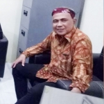 Plt. Kadinkes Kabupaten Pamekasan, dr. Farid Anwar.