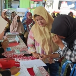 Layanan Posyandu di halaman Toko Alfamart Kebonagung Sukodono, Jumat (6/2/2026). (Ist)