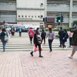 Mayoritas warga di Hongkong menggunakan masker saat bepergian pasca maraknya Virus Corona.