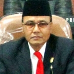 Wakil Ketua Fraksi PDI Perjuangan, Suliyat.