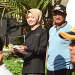 Wali Kota Kediri bersama wakilnya saat mengikuti lomba. Foto: Ist