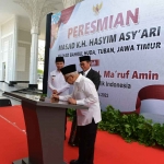  Peresmian Masjid KH Hasyim Asyari dengan menandatangani prasasti oleh Wapres Ma
