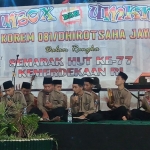 Siswa SMKN 1 Madiun saat memeriahkan semarak Kemerdekaan RI di KOREM 081/DSJ.