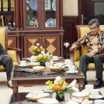 Pertemuan Walikota Surabaya dan Ketua Ombudsman Republik Indonesia. (Humas Pemkot Surabaya)
