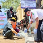 Pelaksanaan ground breaking kegiatan peningkatan pelabuhan di Kecamatan Raas tahun anggaran 2020. (foto: ist).