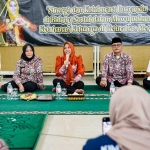 Wali Kota Mojokerto saat membuka kegiatan Sinergi dan Kolaborasi Posyandu di Bidang Sosial dalam Mewujudkan Ketahanan Keluarga