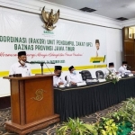 Ketua Badan Amil Zakat Nasional (Baznas) Provinsi Jawa Timur, KH Muhammad Roziqi, saat memberikan sambutan. Foto: YUDI ARIANTO/ BANGSAONLINE