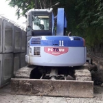 Salah satu proyek box culvert di lingkup Pemkab Gresik yang masih dalam tahap pengerjaan. foto: SYUHUD/ BANGSAONLINE