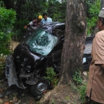 Kondisi mobil sebelum dievakuasi.