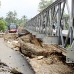 Jembatan darurat yang akan direlokasi