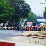 REL GANDA. Rel Ganda di Lamongan yang belum rampung pengerjaannya. foto : aris sugiarto/bangsaonline