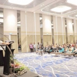 Emil Elistianto Dardak menyampaikan pidato pada Rapat Kerja dan Konsultasi Provinsi Tahun 2018 Asosiasi Pengusaha Indonesaia (APINDO) Jawa Timur, Kamis (15/3/2018). Foto: istimewa
