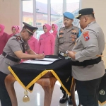 Kapolres Pasuruan saat memimpin Sertijab atau serah terima jabatan.