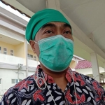 Jubir Gugus Tugas Percepatan Penanganan Covid-19 Kabupaten Bangkalan, dr. Catur Budi saat memberikan keterangan kepada media terkait pasien yang sembuh dari Covid-19.